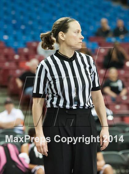 Thumbnail 1 in Archbishop Mitty vs. McNair (CIF NorCal Regional D2 Final) photogallery.
