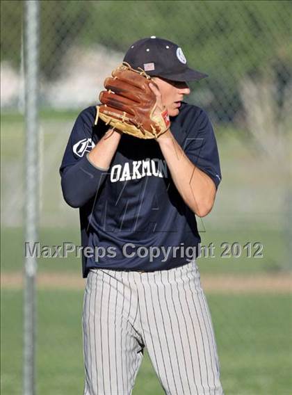 Thumbnail 1 in Casa Roble vs. Oakmont photogallery.