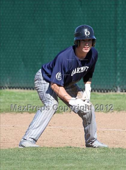 Thumbnail 2 in Casa Roble vs. Oakmont photogallery.