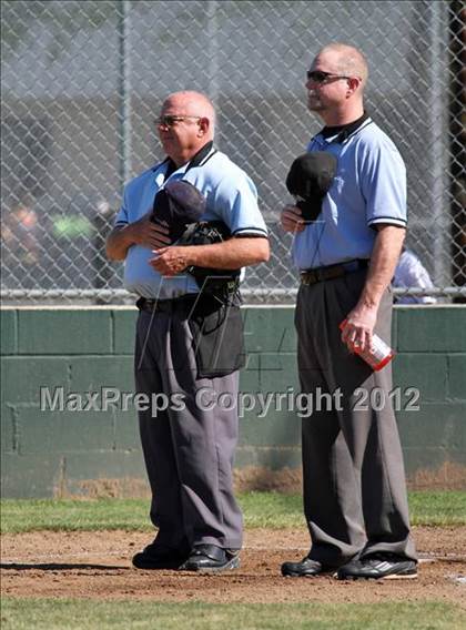 Thumbnail 3 in Casa Roble vs. Oakmont photogallery.