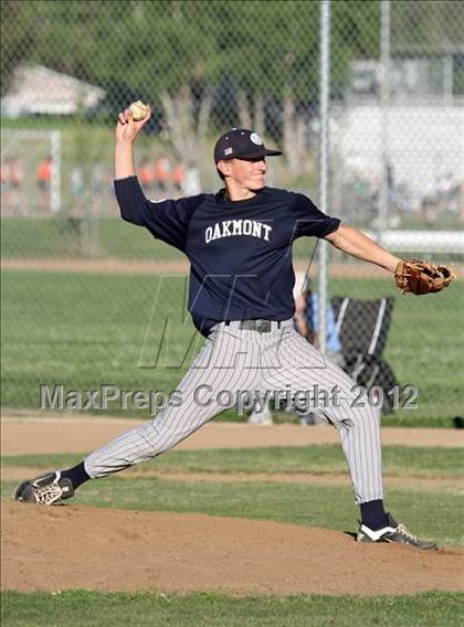 Thumbnail 3 in Casa Roble vs. Oakmont photogallery.
