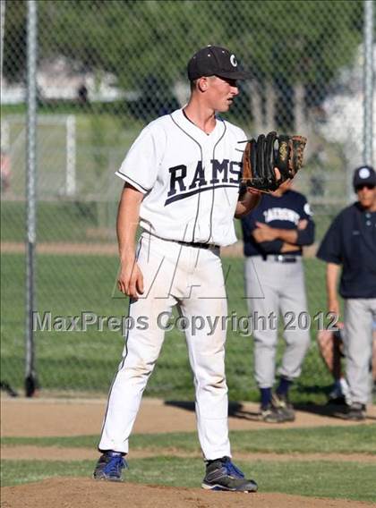 Thumbnail 2 in Casa Roble vs. Oakmont photogallery.