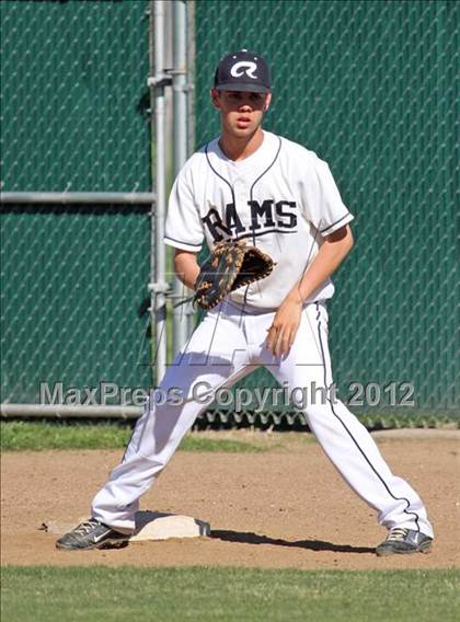 Thumbnail 3 in Casa Roble vs. Oakmont photogallery.