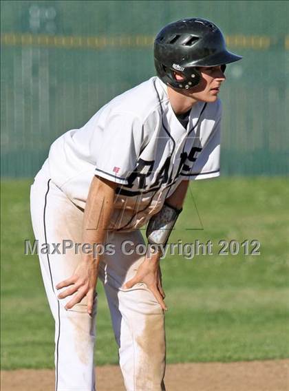 Thumbnail 3 in Casa Roble vs. Oakmont photogallery.
