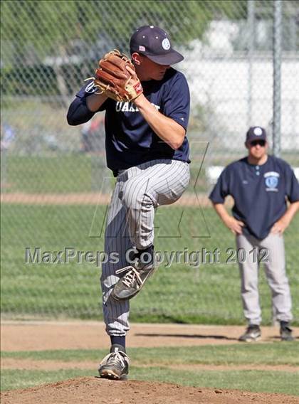 Thumbnail 3 in Casa Roble vs. Oakmont photogallery.