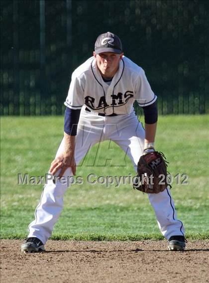 Thumbnail 3 in Casa Roble vs. Oakmont photogallery.