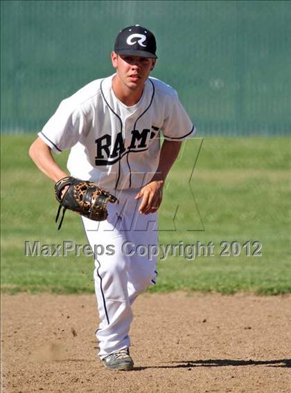 Thumbnail 2 in Casa Roble vs. Oakmont photogallery.