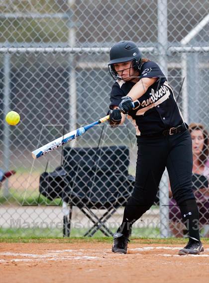 Thumbnail 2 in Bellaire vs Danbury photogallery.