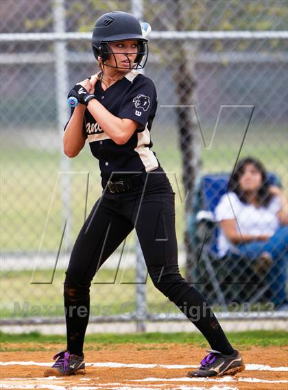 Thumbnail 2 in Bellaire vs Danbury photogallery.