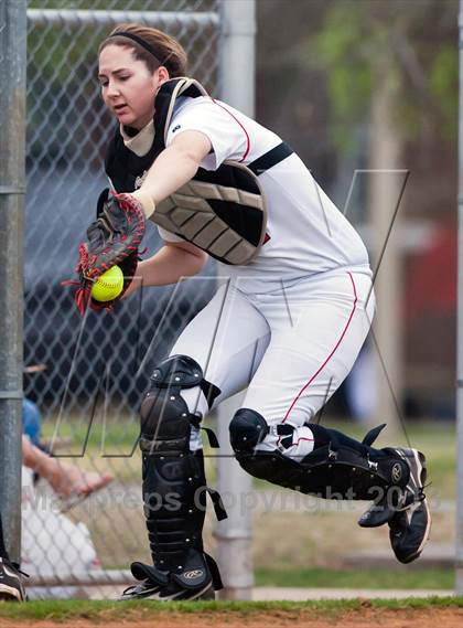 Thumbnail 1 in Bellaire vs Danbury photogallery.