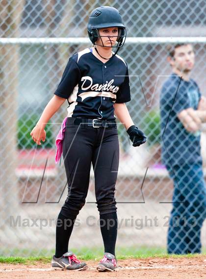 Thumbnail 2 in Bellaire vs Danbury photogallery.