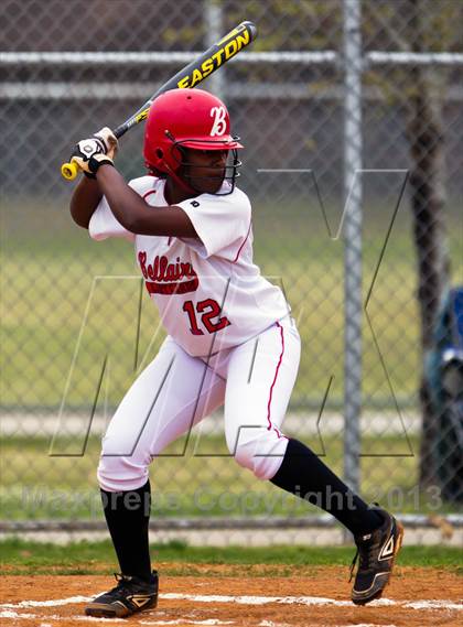 Thumbnail 3 in Bellaire vs Danbury photogallery.
