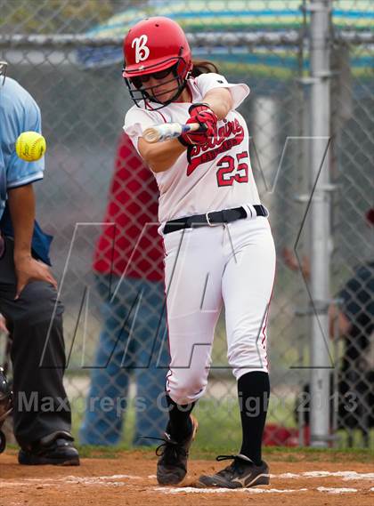 Thumbnail 2 in Bellaire vs Danbury photogallery.