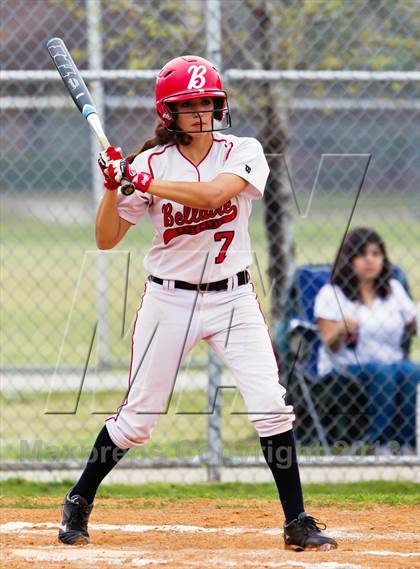 Thumbnail 2 in Bellaire vs Danbury photogallery.