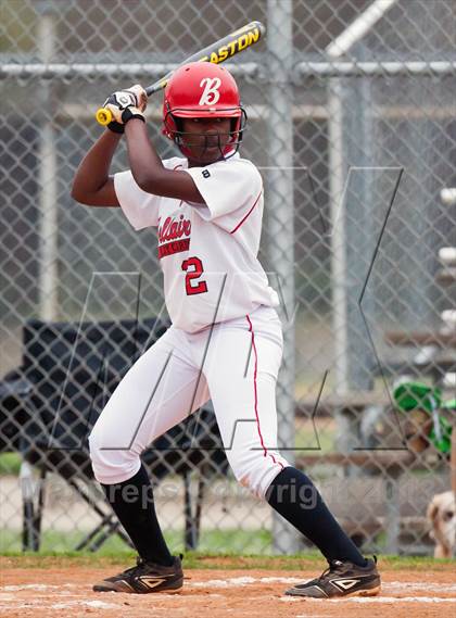 Thumbnail 2 in Bellaire vs Danbury photogallery.