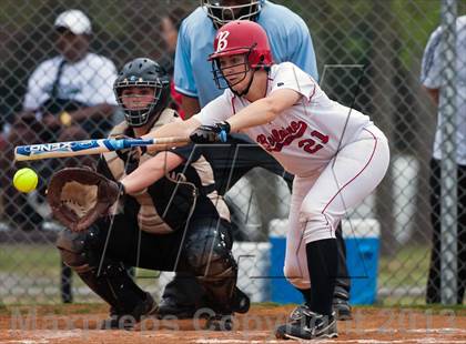 Thumbnail 3 in Bellaire vs Danbury photogallery.