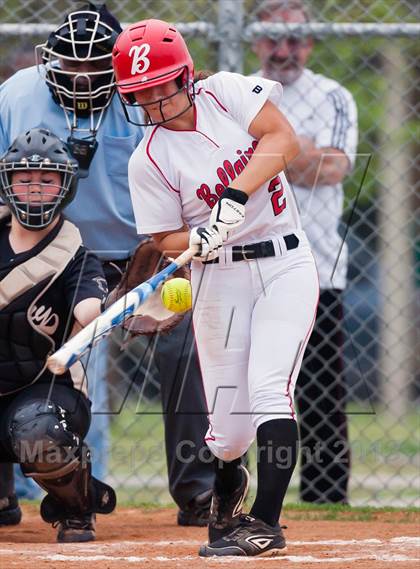 Thumbnail 3 in Bellaire vs Danbury photogallery.