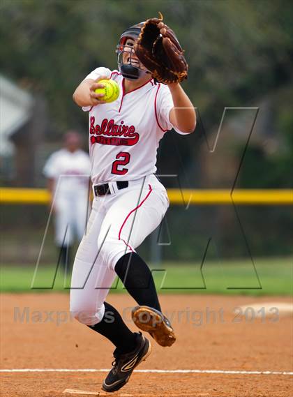 Thumbnail 1 in Bellaire vs Danbury photogallery.