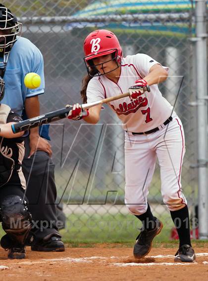 Thumbnail 3 in Bellaire vs Danbury photogallery.