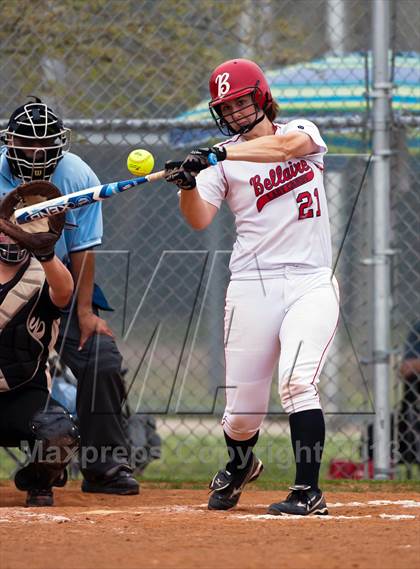 Thumbnail 2 in Bellaire vs Danbury photogallery.