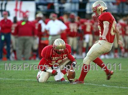 Thumbnail 2 in Lafayette vs. North Pike (MHSAA Class 4A Final) photogallery.