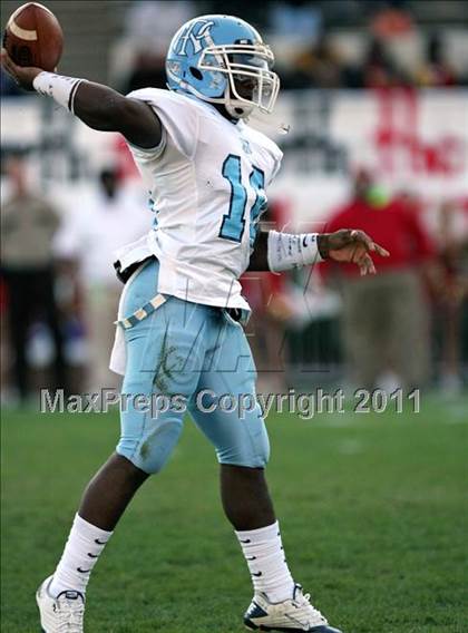 Thumbnail 3 in Lafayette vs. North Pike (MHSAA Class 4A Final) photogallery.