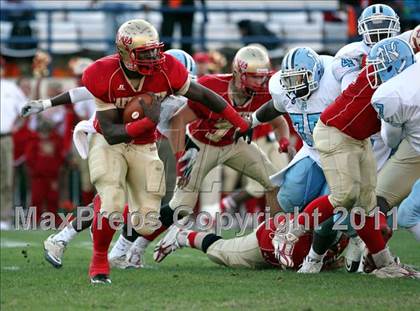 Thumbnail 1 in Lafayette vs. North Pike (MHSAA Class 4A Final) photogallery.