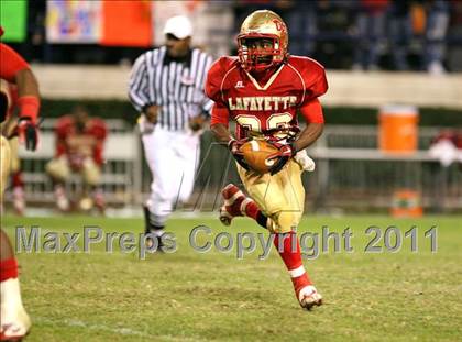 Thumbnail 1 in Lafayette vs. North Pike (MHSAA Class 4A Final) photogallery.