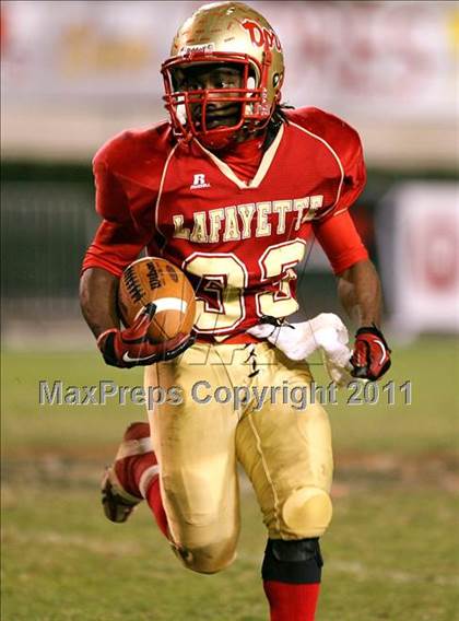 Thumbnail 2 in Lafayette vs. North Pike (MHSAA Class 4A Final) photogallery.