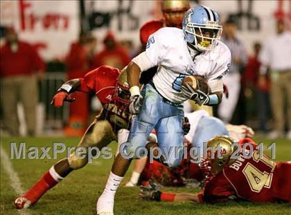 Thumbnail 2 in Lafayette vs. North Pike (MHSAA Class 4A Final) photogallery.