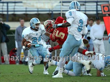Thumbnail 1 in Lafayette vs. North Pike (MHSAA Class 4A Final) photogallery.