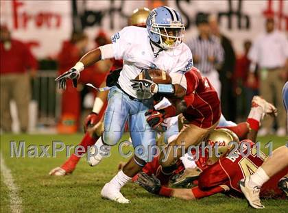 Thumbnail 3 in Lafayette vs. North Pike (MHSAA Class 4A Final) photogallery.
