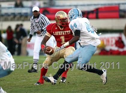Thumbnail 1 in Lafayette vs. North Pike (MHSAA Class 4A Final) photogallery.