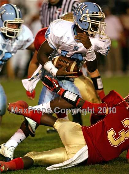 Thumbnail 2 in Lafayette vs. North Pike (MHSAA Class 4A Final) photogallery.