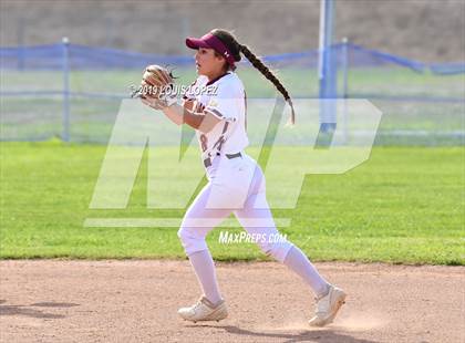 Thumbnail 1 in West Covina @ Diamond Ranch photogallery.