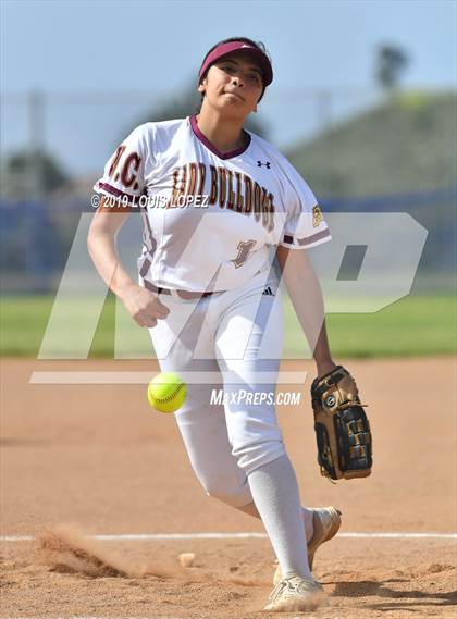 Thumbnail 1 in West Covina @ Diamond Ranch photogallery.
