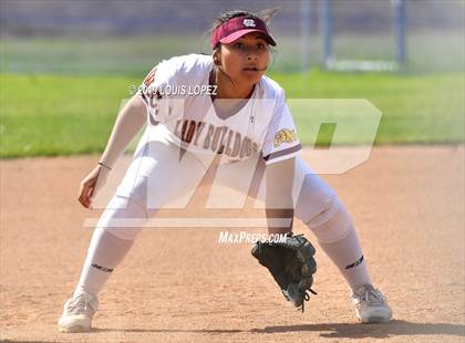 Thumbnail 3 in West Covina @ Diamond Ranch photogallery.