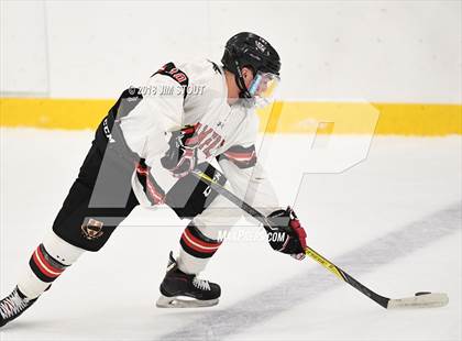 Thumbnail 1 in Canterbury vs. Pomfret (Lawrence Piatelli Jamboree) photogallery.