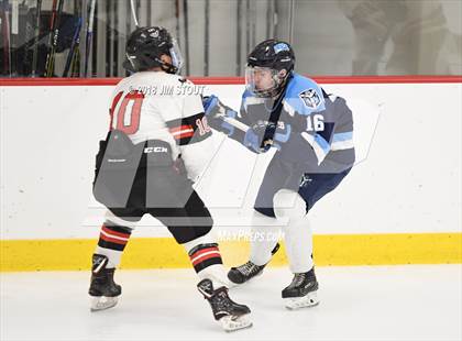 Thumbnail 1 in Canterbury vs. Pomfret (Lawrence Piatelli Jamboree) photogallery.