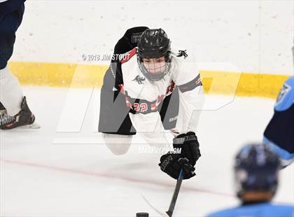 Thumbnail 1 in Canterbury vs. Pomfret (Lawrence Piatelli Jamboree) photogallery.