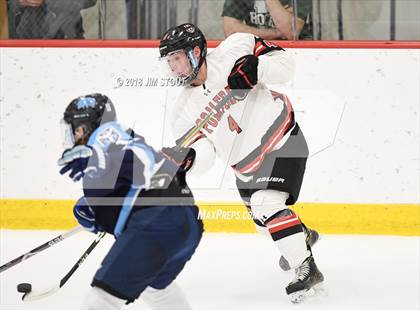 Thumbnail 2 in Canterbury vs. Pomfret (Lawrence Piatelli Jamboree) photogallery.