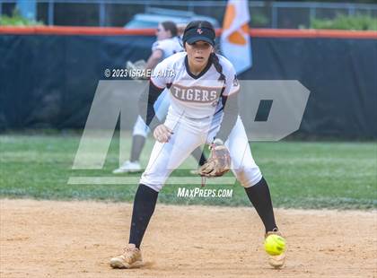 Thumbnail 1 in Seventy-First @ South View (United 8 Athletic Conference Tournament) photogallery.