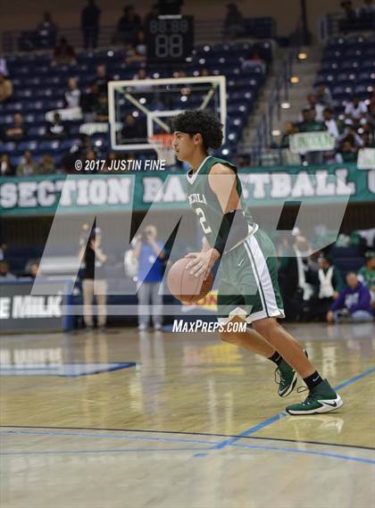 Thumbnail 2 in Santa Fe Christian vs. Lincoln (CIF San Diego Division I Final) photogallery.