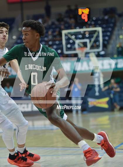 Thumbnail 2 in Santa Fe Christian vs. Lincoln (CIF San Diego Division I Final) photogallery.
