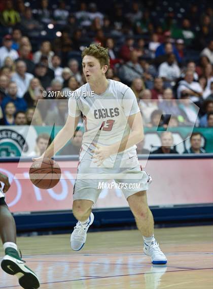 Thumbnail 1 in Santa Fe Christian vs. Lincoln (CIF San Diego Division I Final) photogallery.