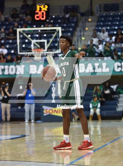Thumbnail 1 in Santa Fe Christian vs. Lincoln (CIF San Diego Division I Final) photogallery.