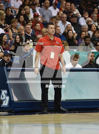 Thumbnail 2 in Santa Fe Christian vs. Lincoln (CIF San Diego Division I Final) photogallery.