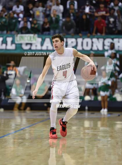 Thumbnail 3 in Santa Fe Christian vs. Lincoln (CIF San Diego Division I Final) photogallery.