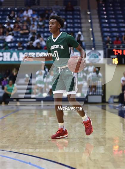 Thumbnail 2 in Santa Fe Christian vs. Lincoln (CIF San Diego Division I Final) photogallery.