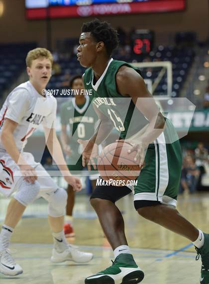 Thumbnail 1 in Santa Fe Christian vs. Lincoln (CIF San Diego Division I Final) photogallery.